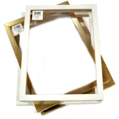 Ram F8 guld 38x46 cm